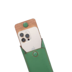 Apple iPhone 1313 Pro Vertical Flip Leather Case SEN2024303 1
